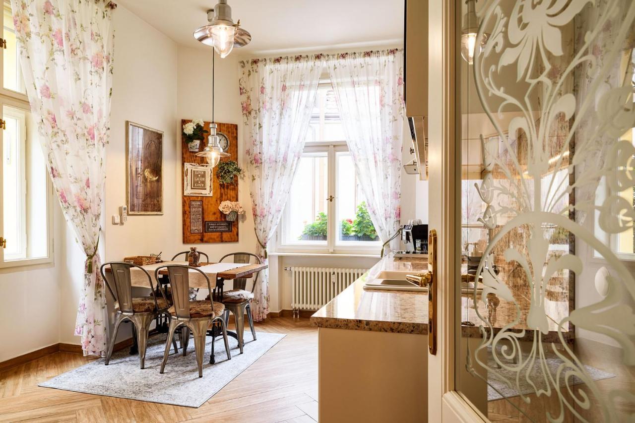 Pragueone Apartment,A/C,Terrace Exterior foto