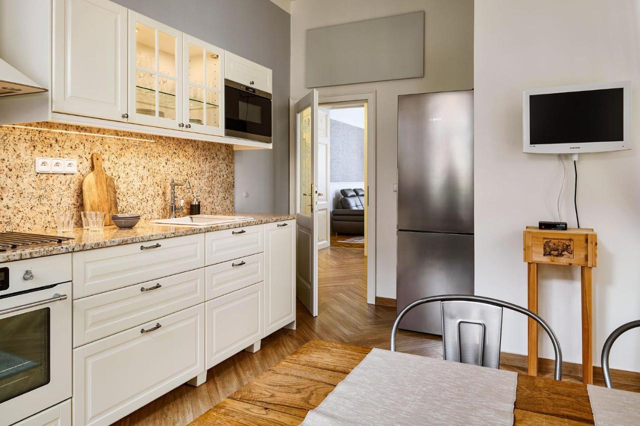 Pragueone Apartment,A/C,Terrace Exterior foto